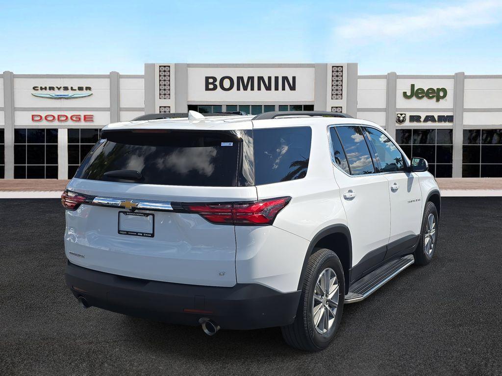 used 2023 Chevrolet Traverse car, priced at $24,490