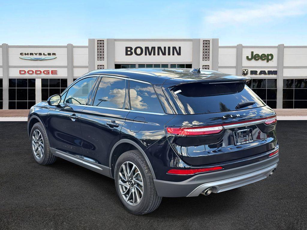 used 2022 Lincoln Corsair car, priced at $22,490