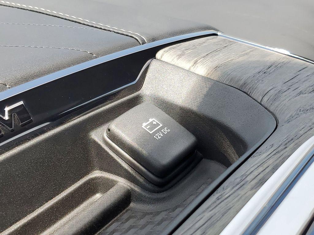 new 2025 Ram 3500 car, priced at $85,695