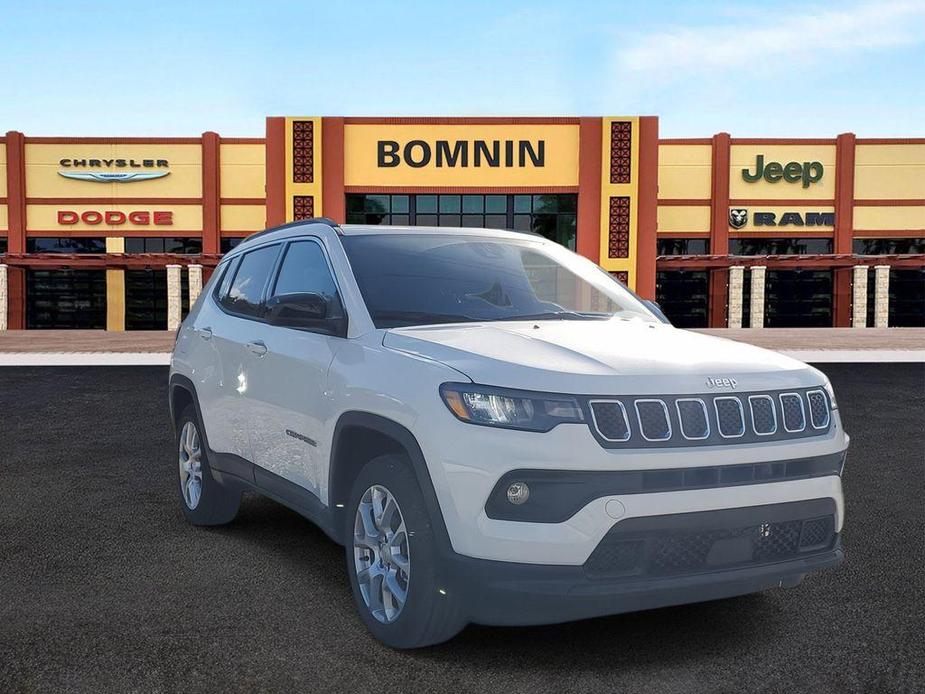 new 2024 Jeep Compass car, priced at $27,012