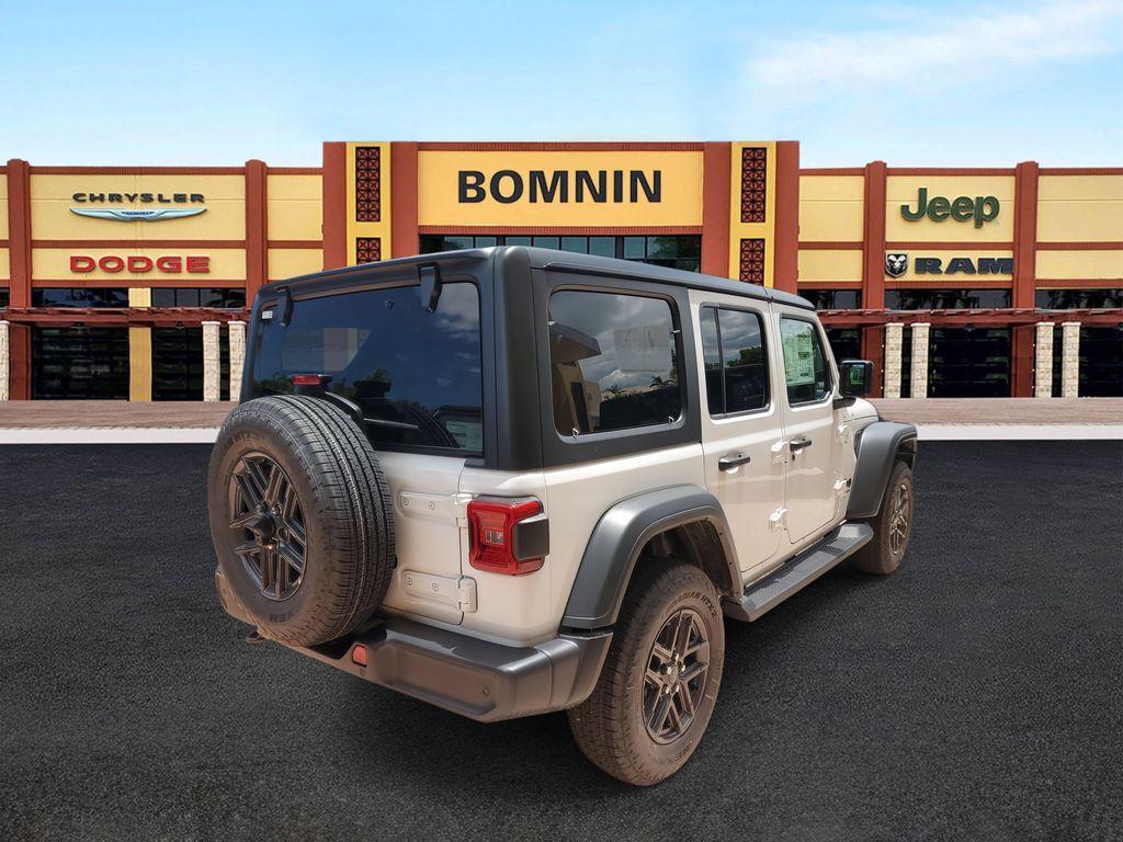 new 2025 Jeep Wrangler car, priced at $41,076