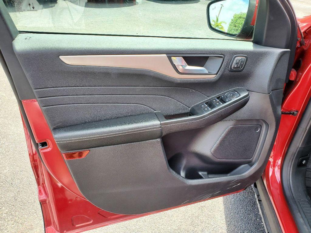 used 2022 Ford Escape car, priced at $18,990