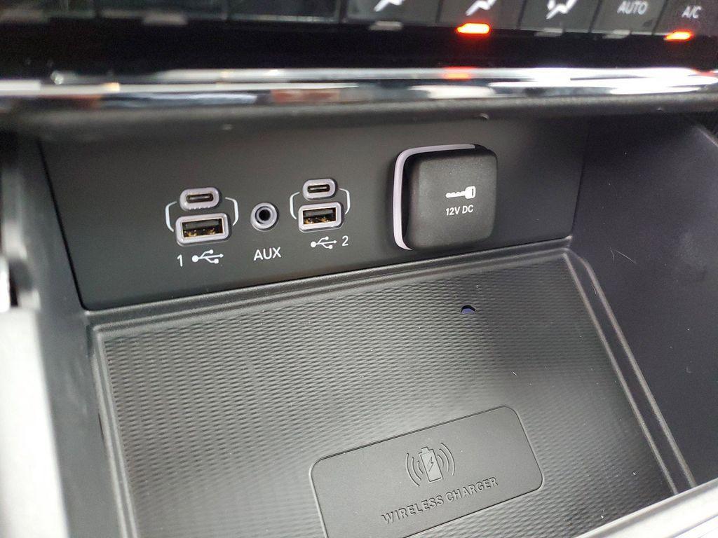 new 2025 Jeep Grand Cherokee L car, priced at $38,985