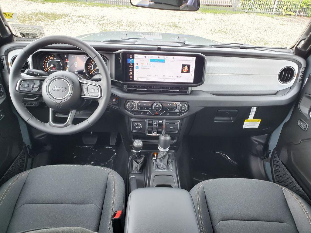 new 2025 Jeep Gladiator car, priced at $38,680