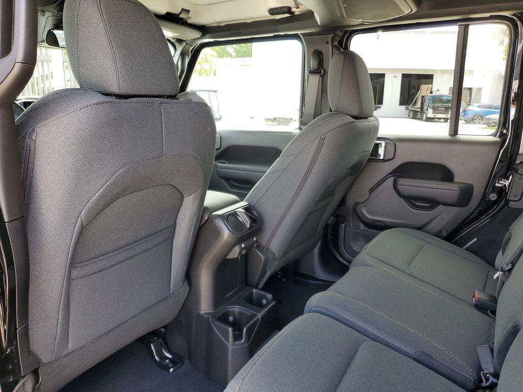 new 2025 Jeep Wrangler car, priced at $35,139