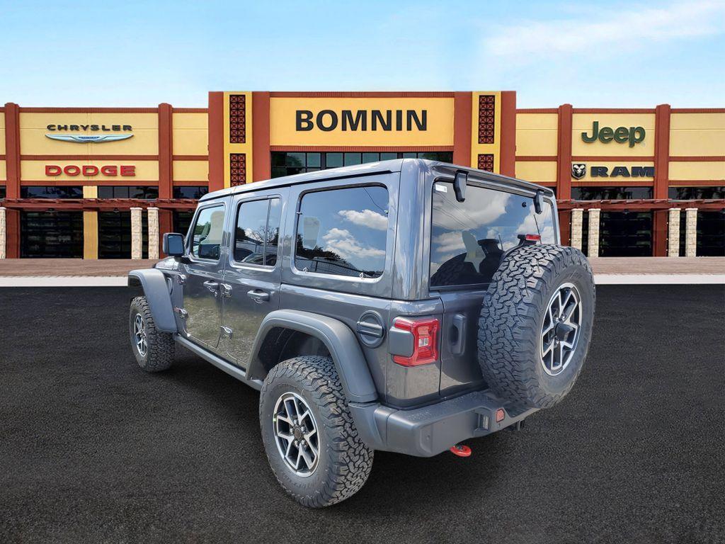 new 2025 Jeep Wrangler car, priced at $52,734