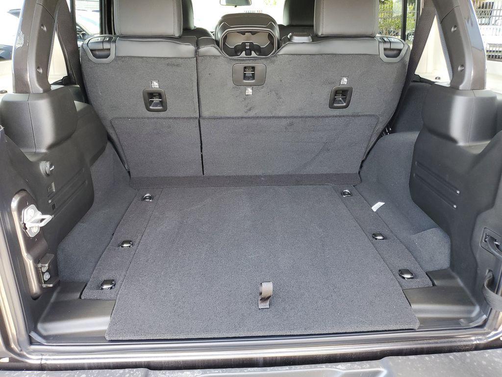 new 2025 Jeep Wrangler car, priced at $52,734