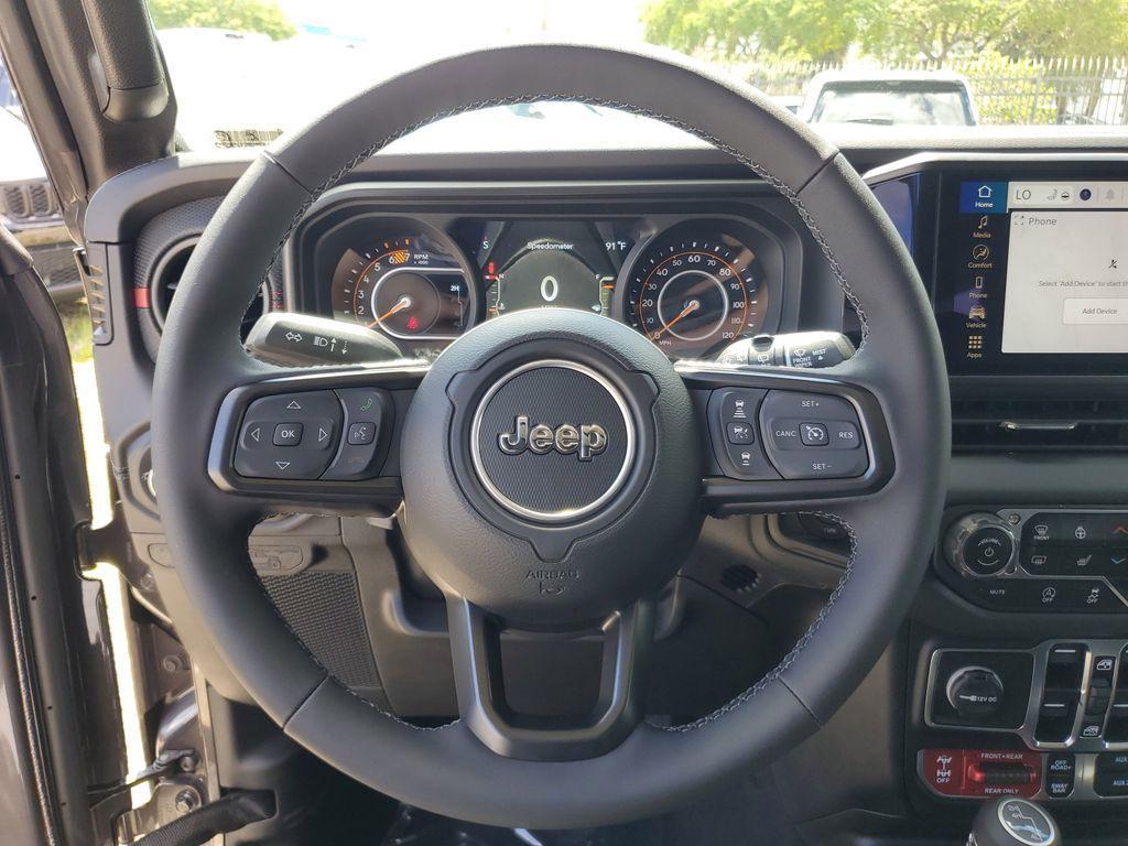 new 2025 Jeep Wrangler car, priced at $52,734
