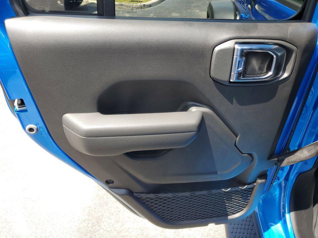 new 2025 Jeep Wrangler car, priced at $39,880