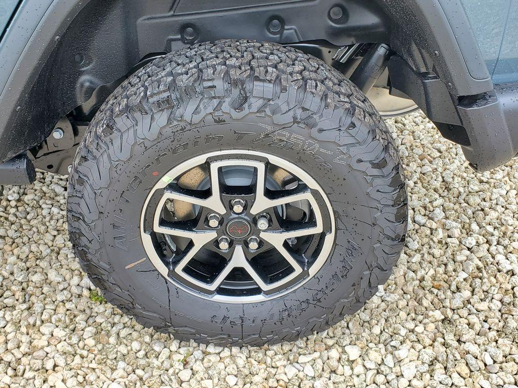 new 2025 Jeep Wrangler car, priced at $46,995