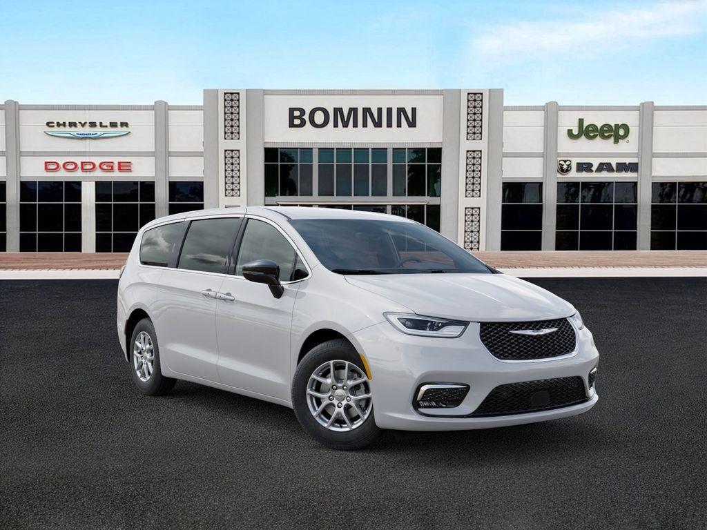 new 2026 Chrysler Pacifica car, priced at $35,215
