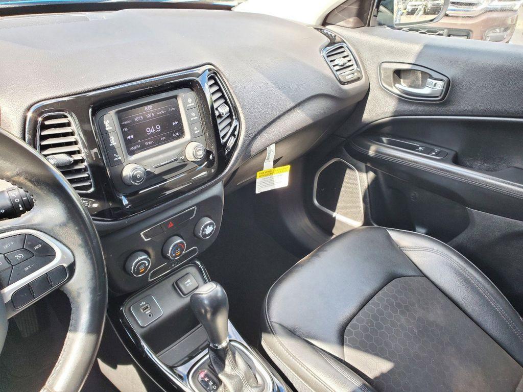 new 2025 Jeep Grand Cherokee L car, priced at $42,882