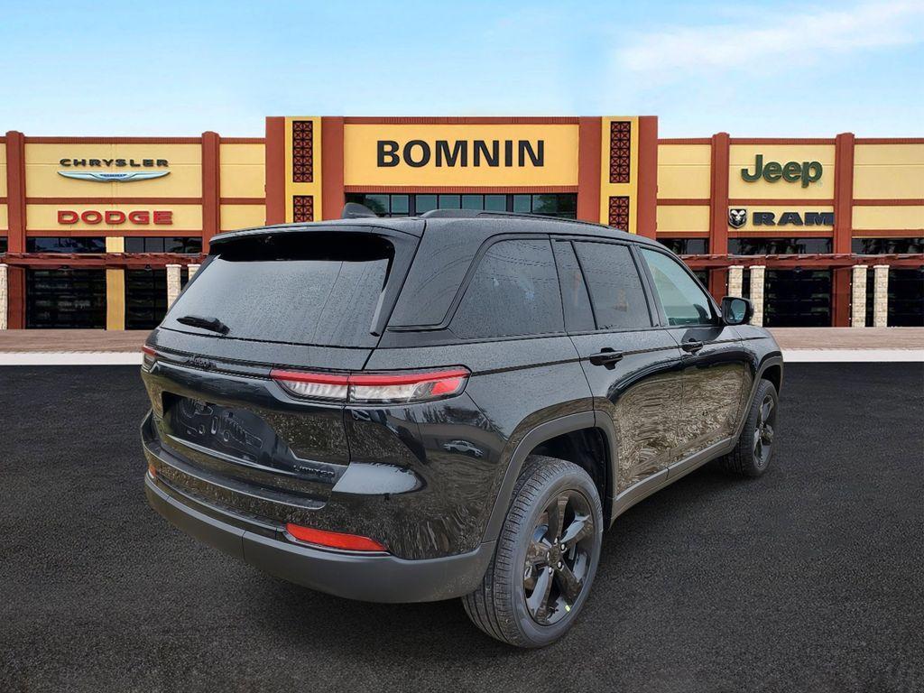 new 2025 Jeep Grand Cherokee car, priced at $47,685