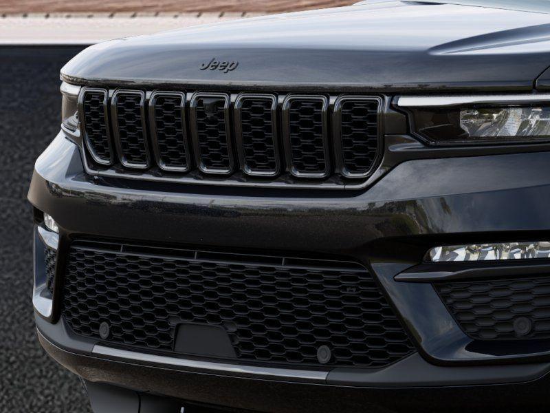 new 2025 Jeep Grand Cherokee car, priced at $44,505