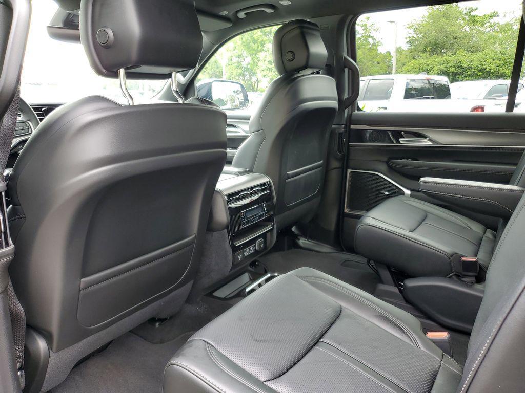new 2025 Jeep Wagoneer L car, priced at $70,425