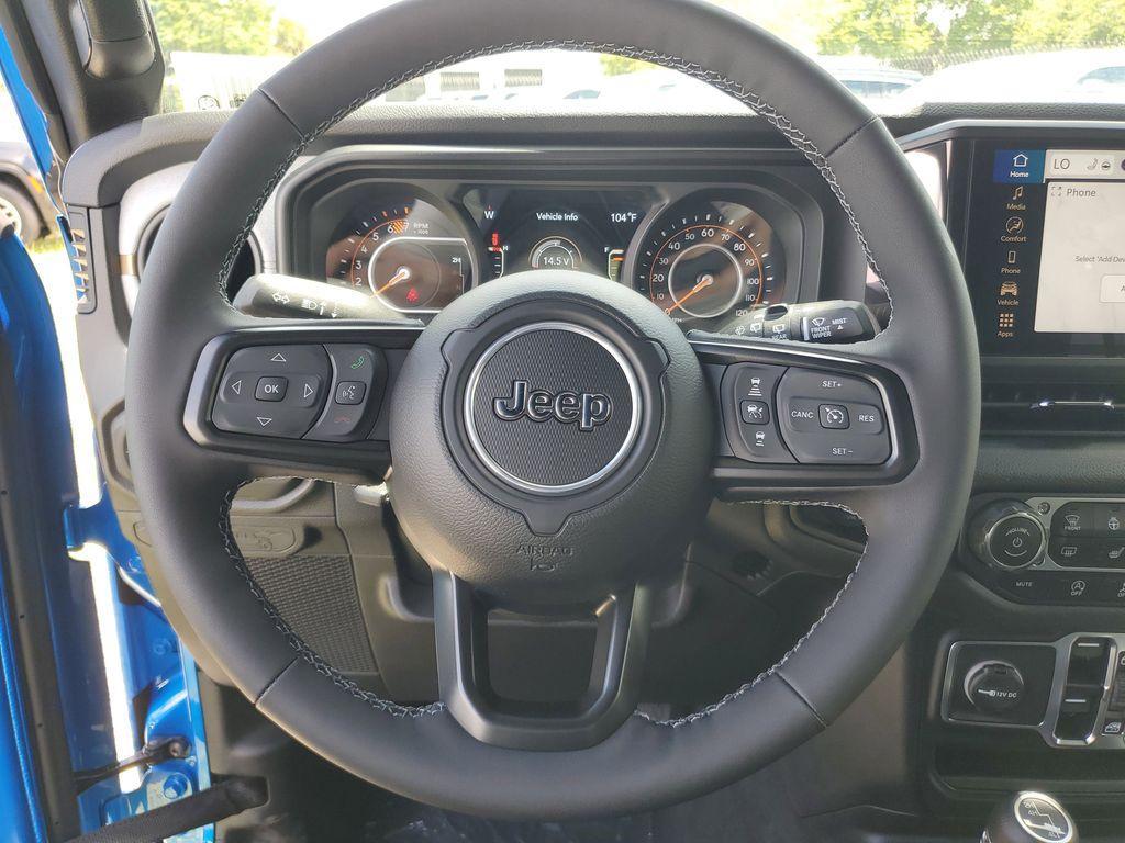 new 2025 Jeep Wrangler car, priced at $40,420