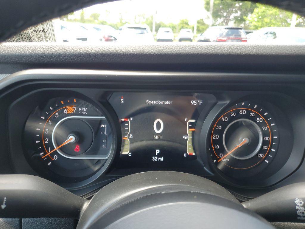 new 2025 Jeep Wrangler car, priced at $38,177