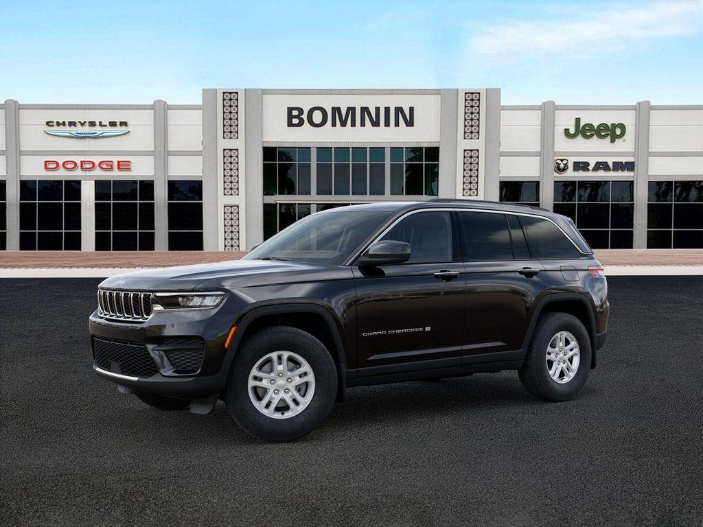 new 2025 Jeep Grand Cherokee car, priced at $30,995