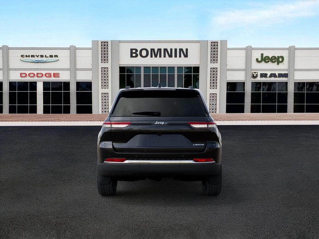 new 2025 Jeep Grand Cherokee car, priced at $30,995