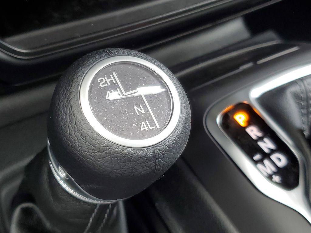 new 2025 Jeep Wrangler car, priced at $32,735