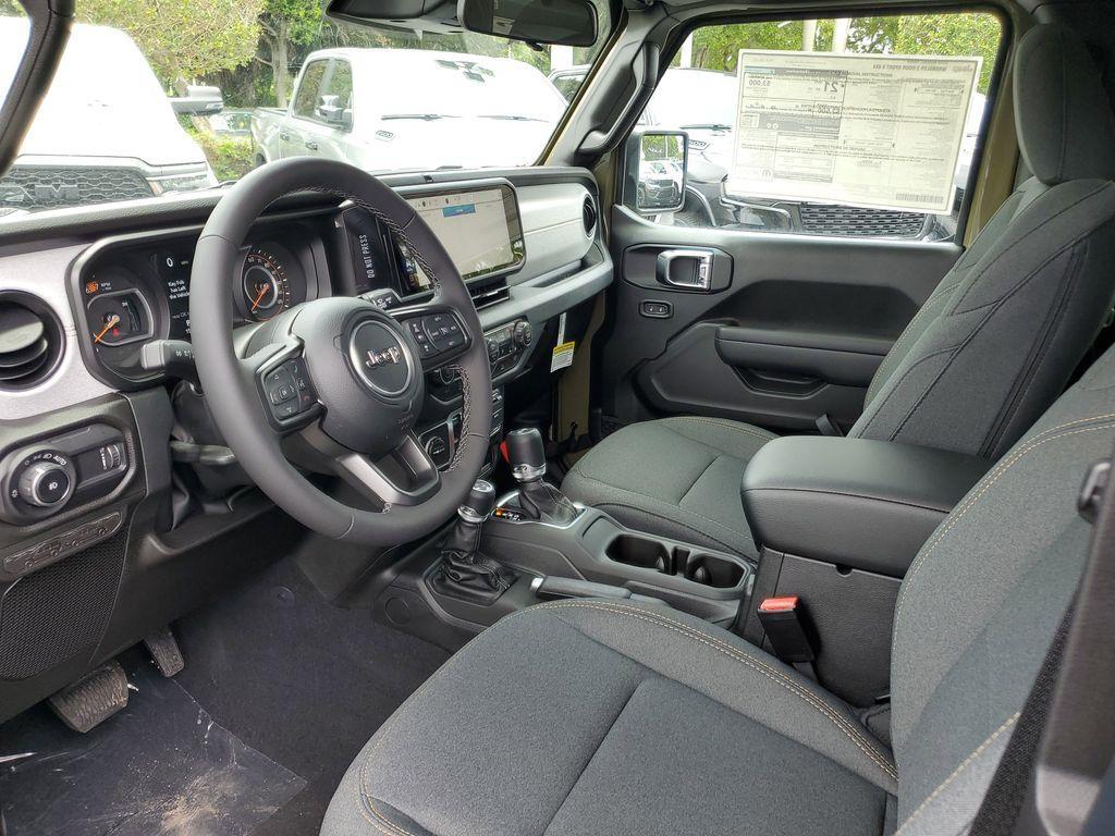 new 2025 Jeep Wrangler car, priced at $32,735