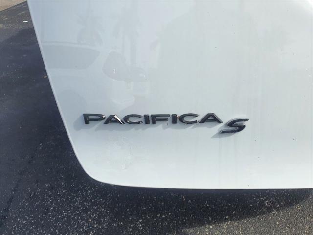 new 2023 Chrysler Pacifica car, priced at $38,995