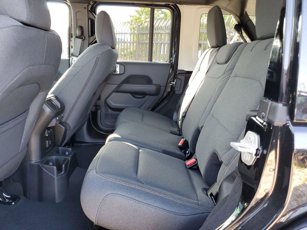 new 2025 Jeep Wrangler car, priced at $43,982