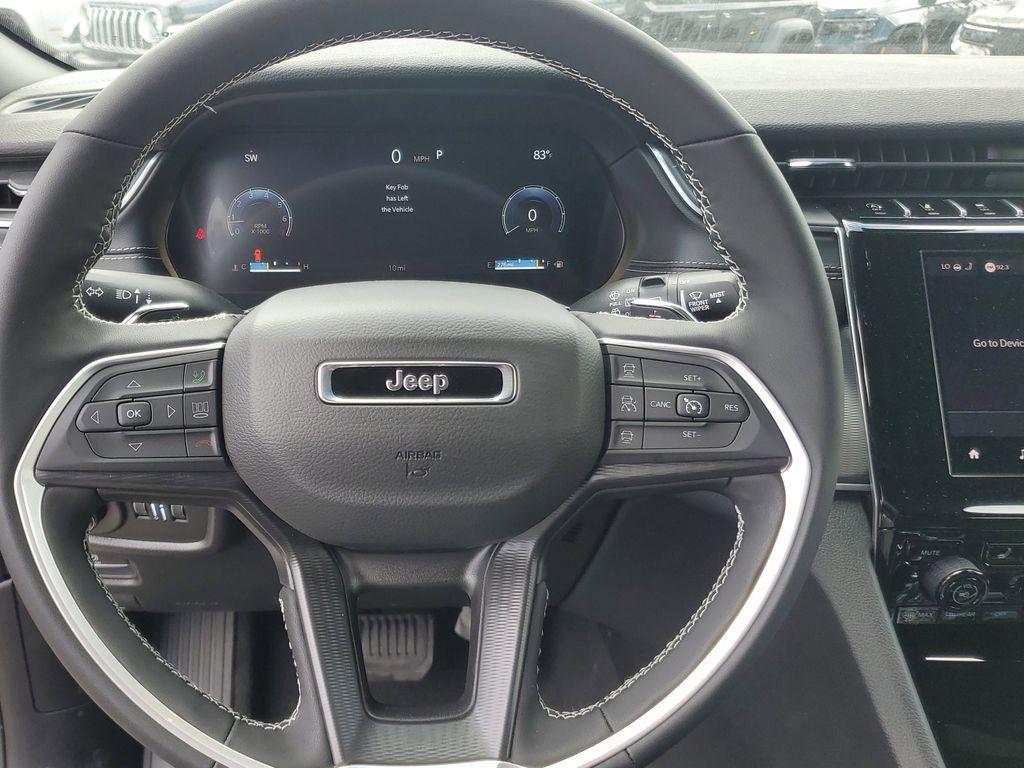 new 2025 Jeep Grand Cherokee car, priced at $32,934