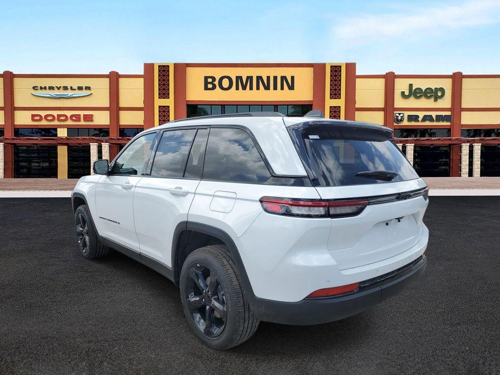 new 2025 Jeep Grand Cherokee car, priced at $32,934