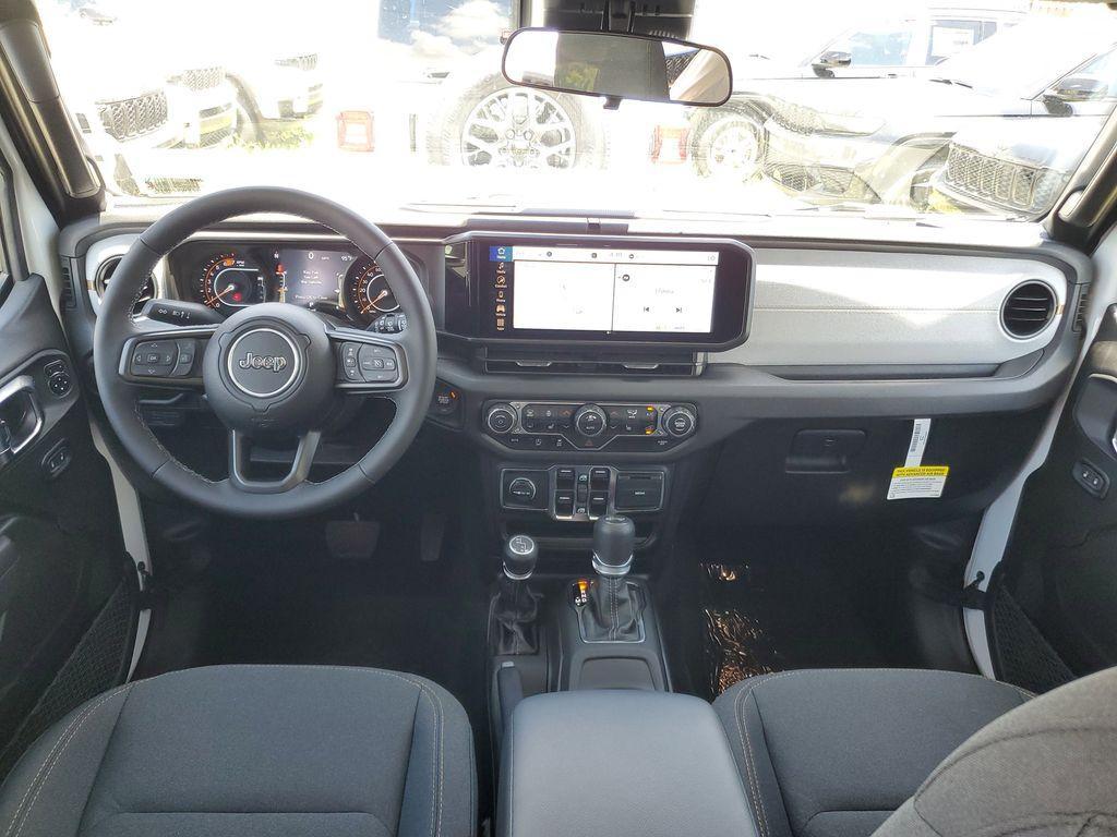 new 2025 Jeep Wrangler car, priced at $39,000