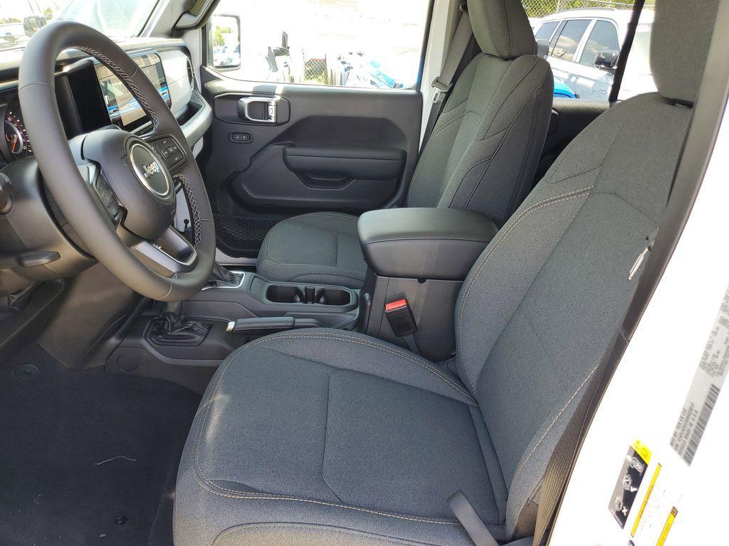new 2025 Jeep Wrangler car, priced at $39,000
