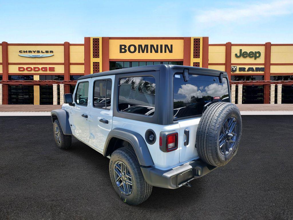 new 2025 Jeep Wrangler car, priced at $39,000