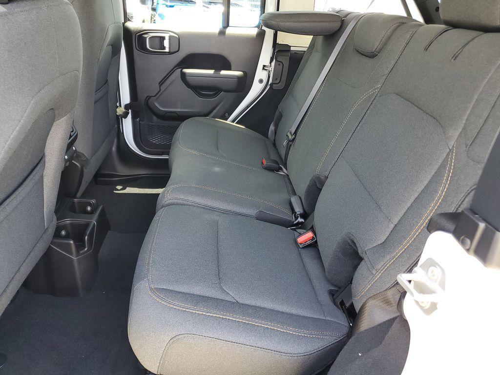 new 2025 Jeep Wrangler car, priced at $39,000