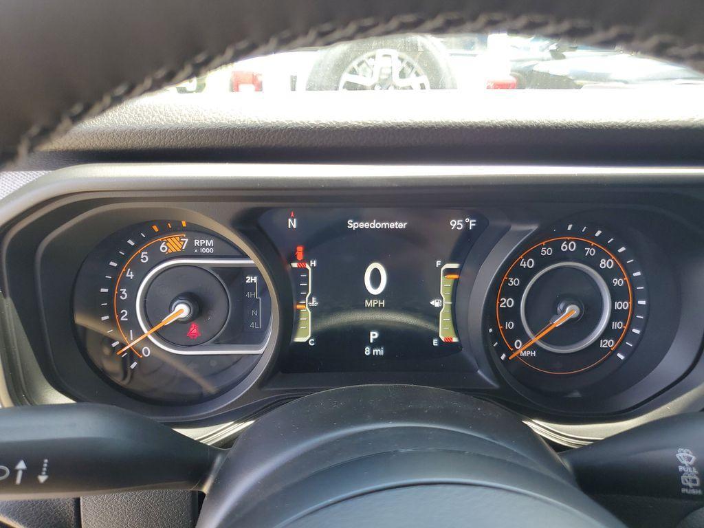 new 2025 Jeep Wrangler car, priced at $39,000