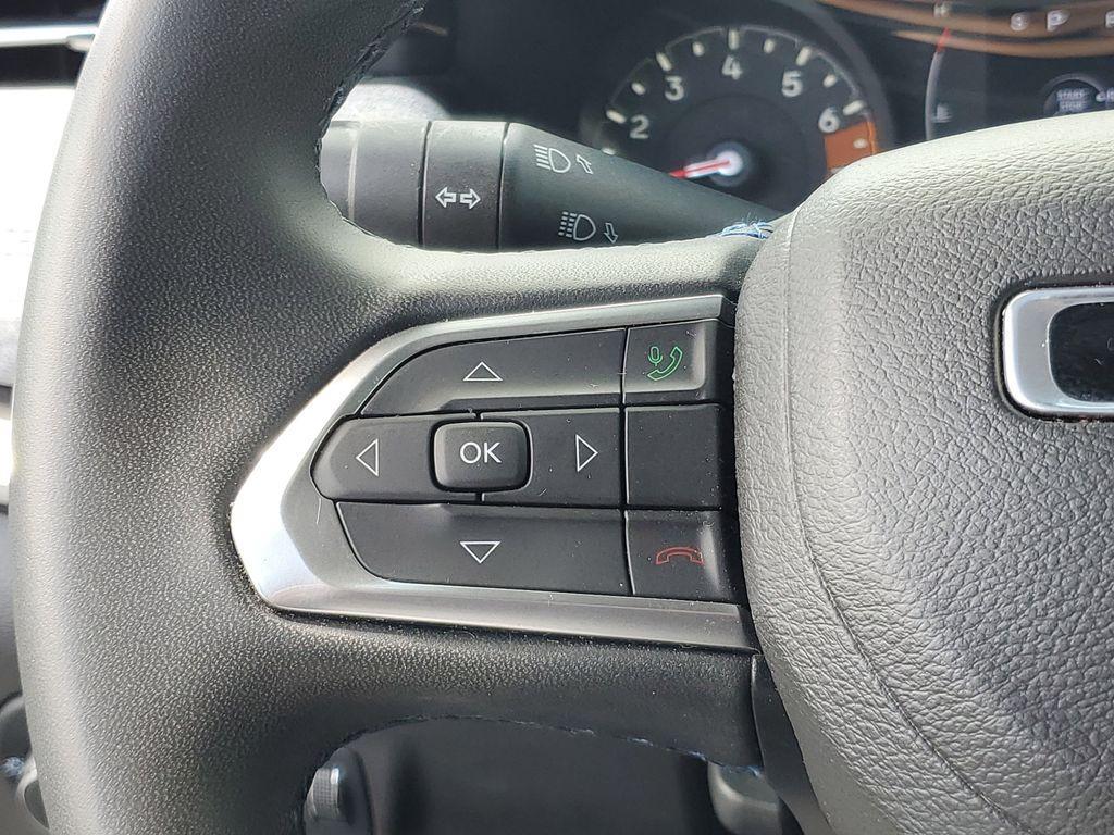 used 2022 Jeep Compass car, priced at $19,490
