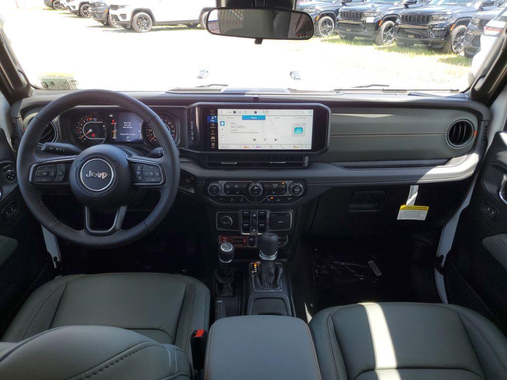 new 2025 Jeep Gladiator car, priced at $46,266