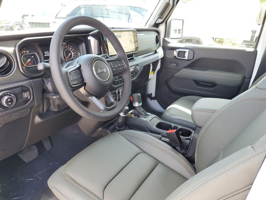 new 2025 Jeep Gladiator car, priced at $46,266