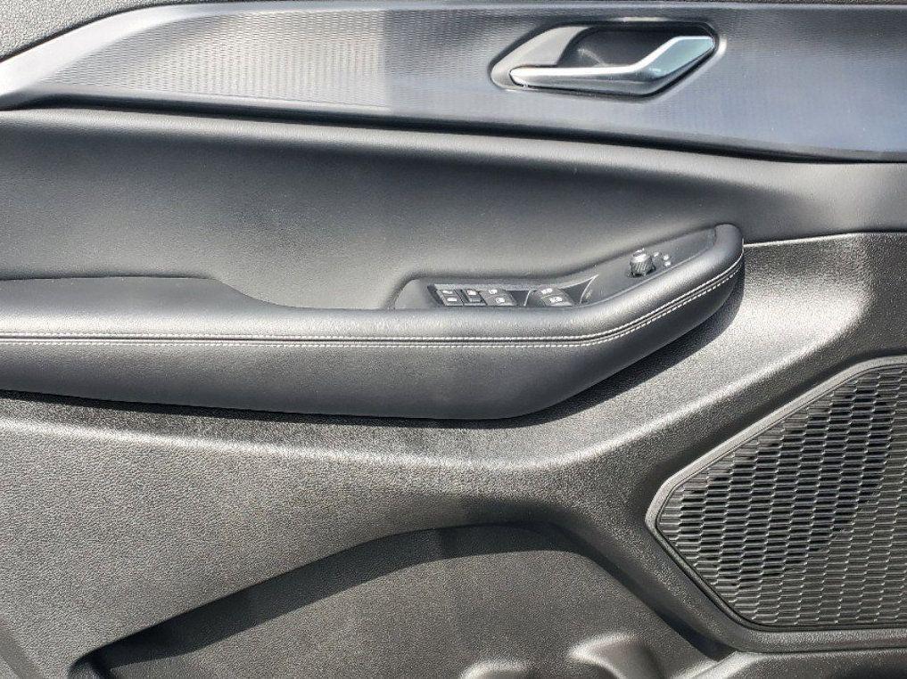 new 2025 Jeep Grand Cherokee car, priced at $31,625