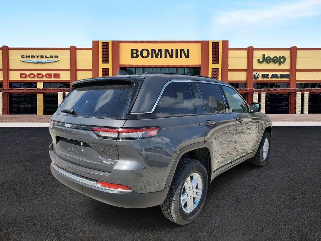 new 2025 Jeep Grand Cherokee car, priced at $31,625