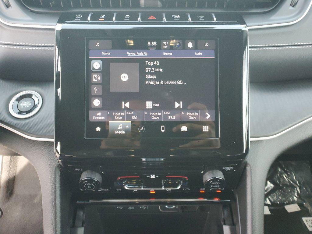 new 2025 Jeep Grand Cherokee car, priced at $31,625
