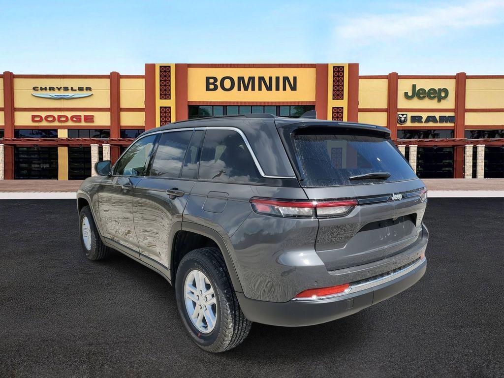 new 2025 Jeep Grand Cherokee car, priced at $31,625
