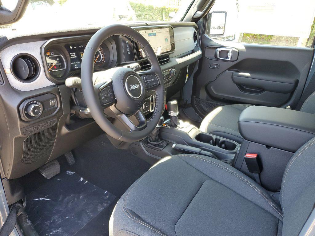 new 2025 Jeep Wrangler car, priced at $42,911
