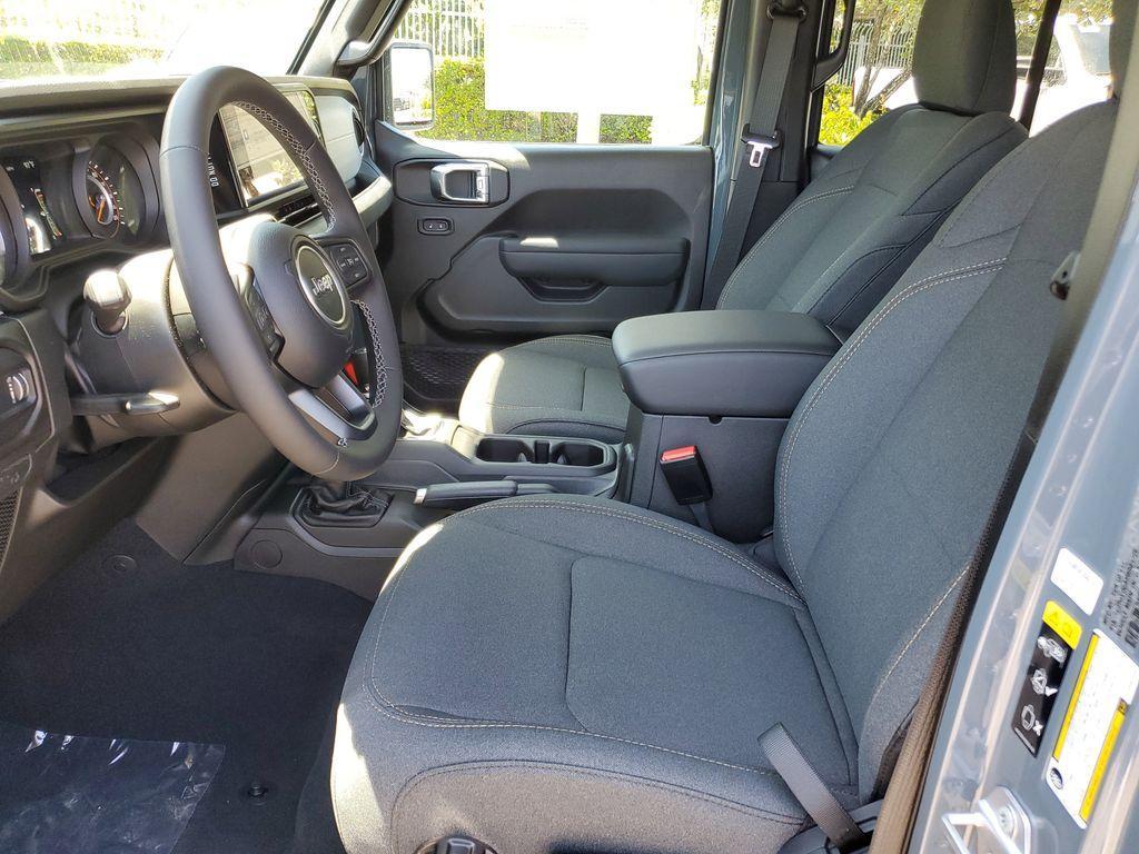 new 2025 Jeep Wrangler car, priced at $42,911