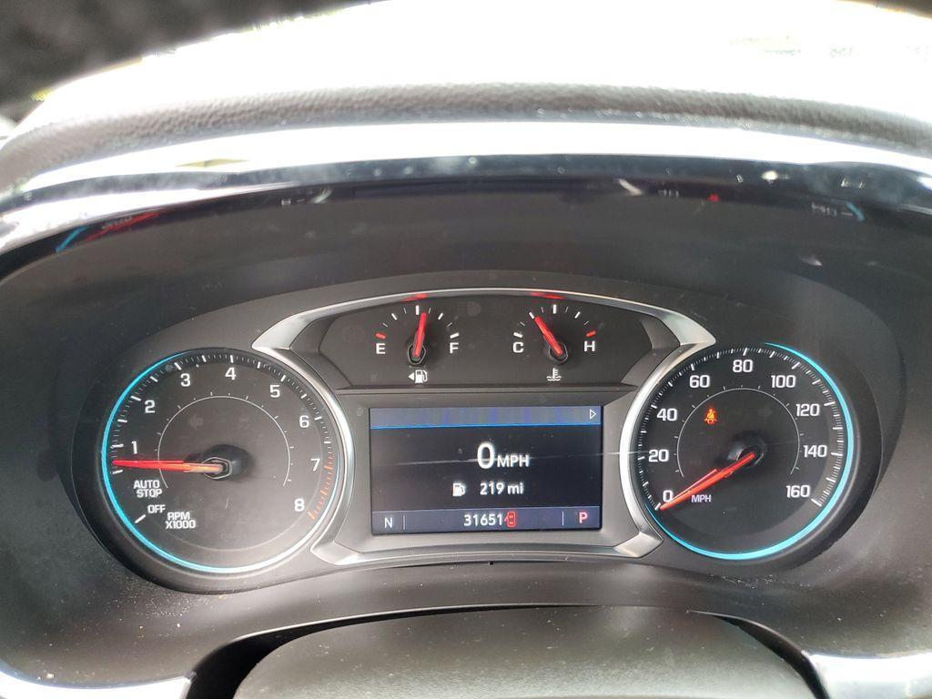 used 2022 Chevrolet Traverse car, priced at $23,490