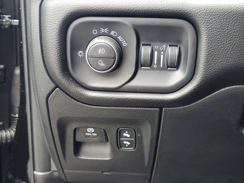 new 2025 Ram 1500 car, priced at $50,110