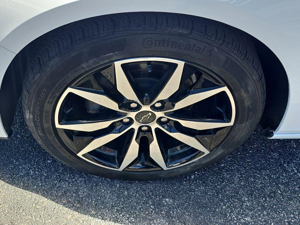 used 2022 Chevrolet Malibu car, priced at $16,490