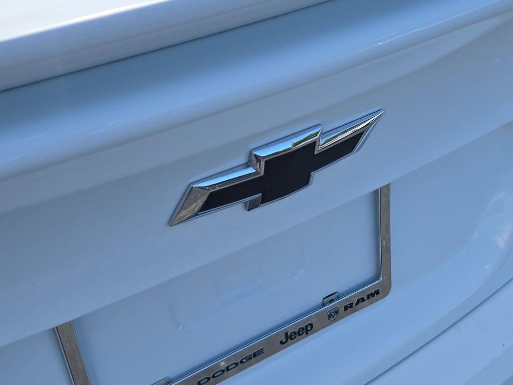 used 2022 Chevrolet Malibu car, priced at $16,490