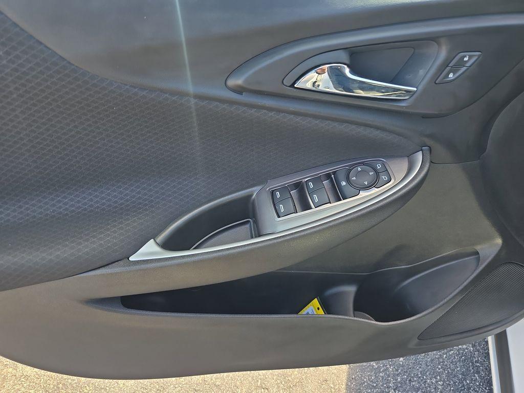 used 2022 Chevrolet Malibu car, priced at $16,490