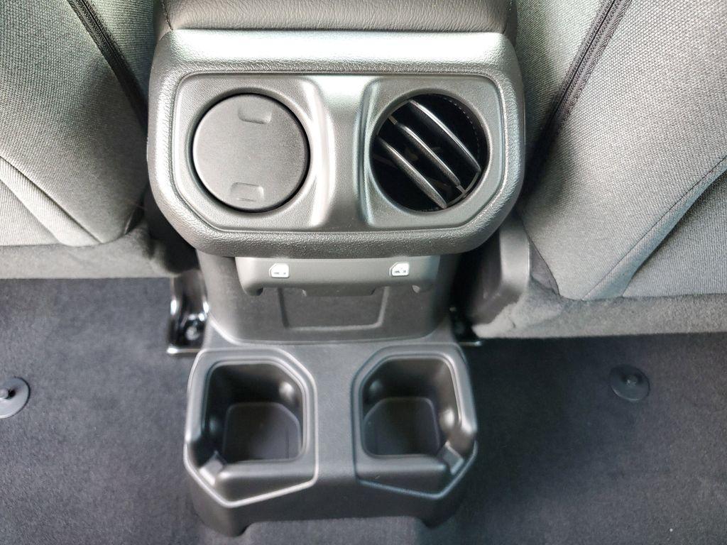 new 2025 Jeep Wrangler car, priced at $33,747