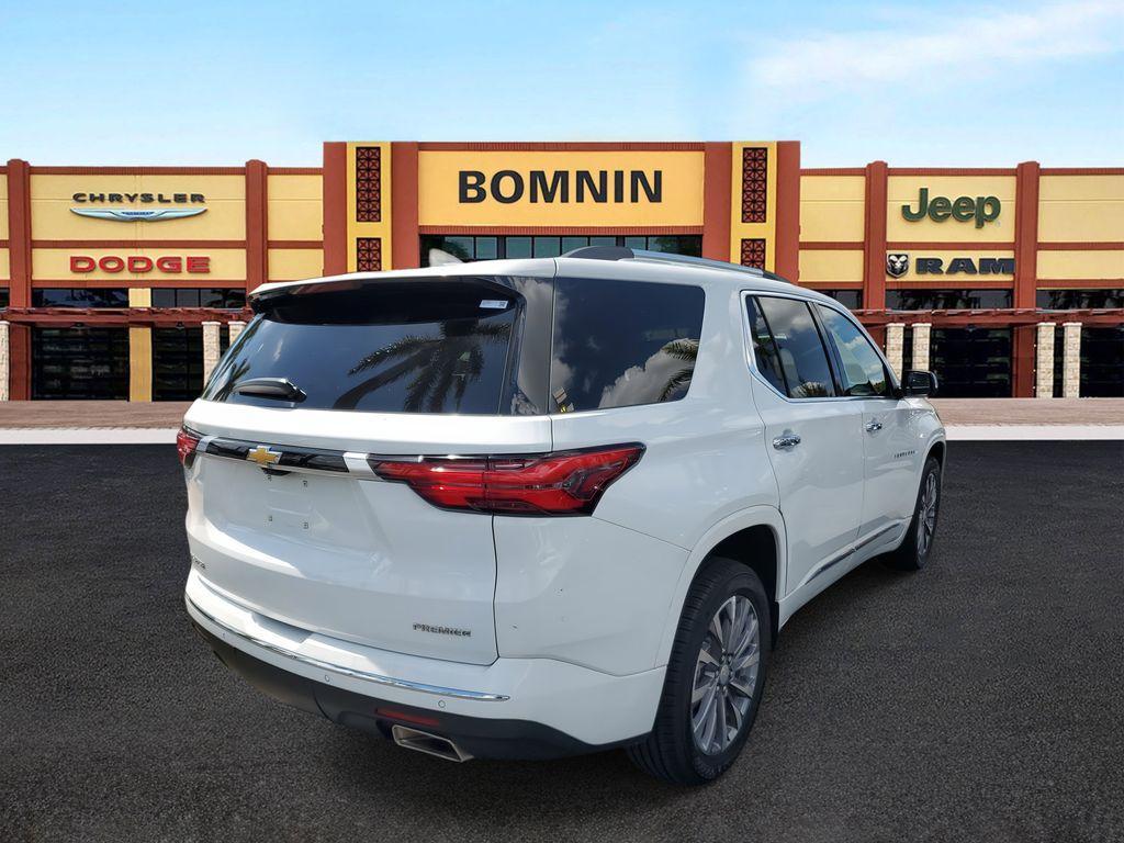 used 2023 Chevrolet Traverse car, priced at $27,990